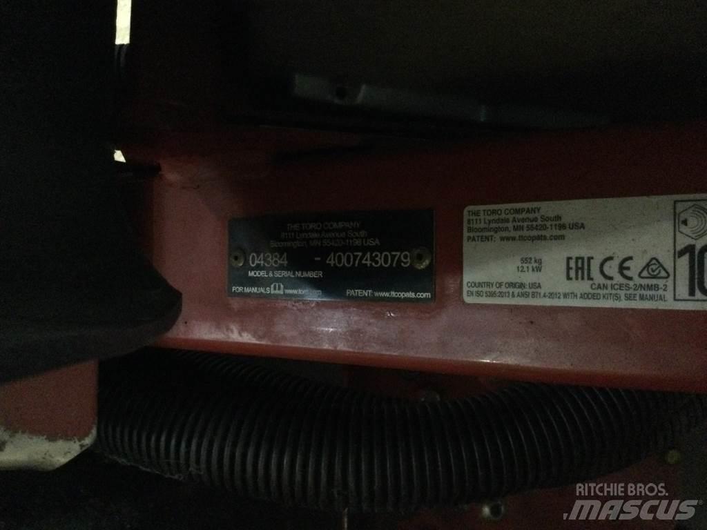Toro 3250D Ráülős fűnyírók