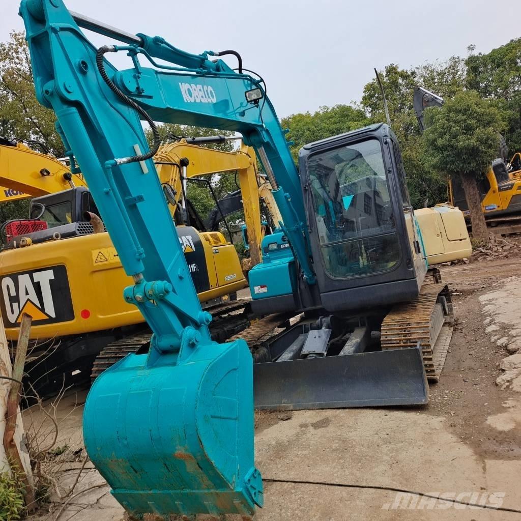 Kobelco SK 75 Lánctalpas kotrók