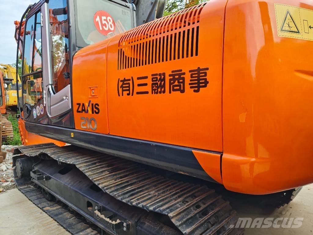 Hitachi ZX 210 Lánctalpas kotrók