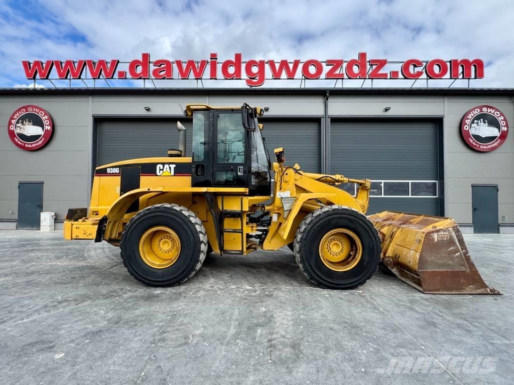 CAT 938 G Gumikerekes homlokrakodók