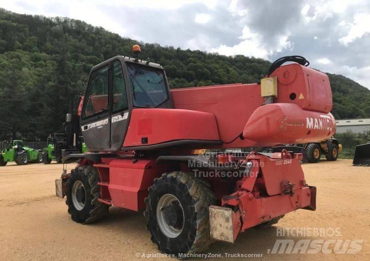 Manitou MRT 2540 Teleszkópos rakodók