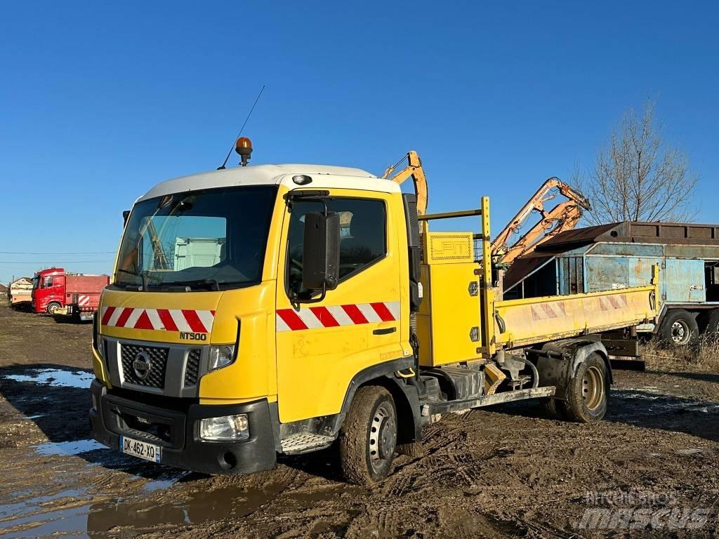 Nissan NT500 Kis teherszállító/Platós kocsi