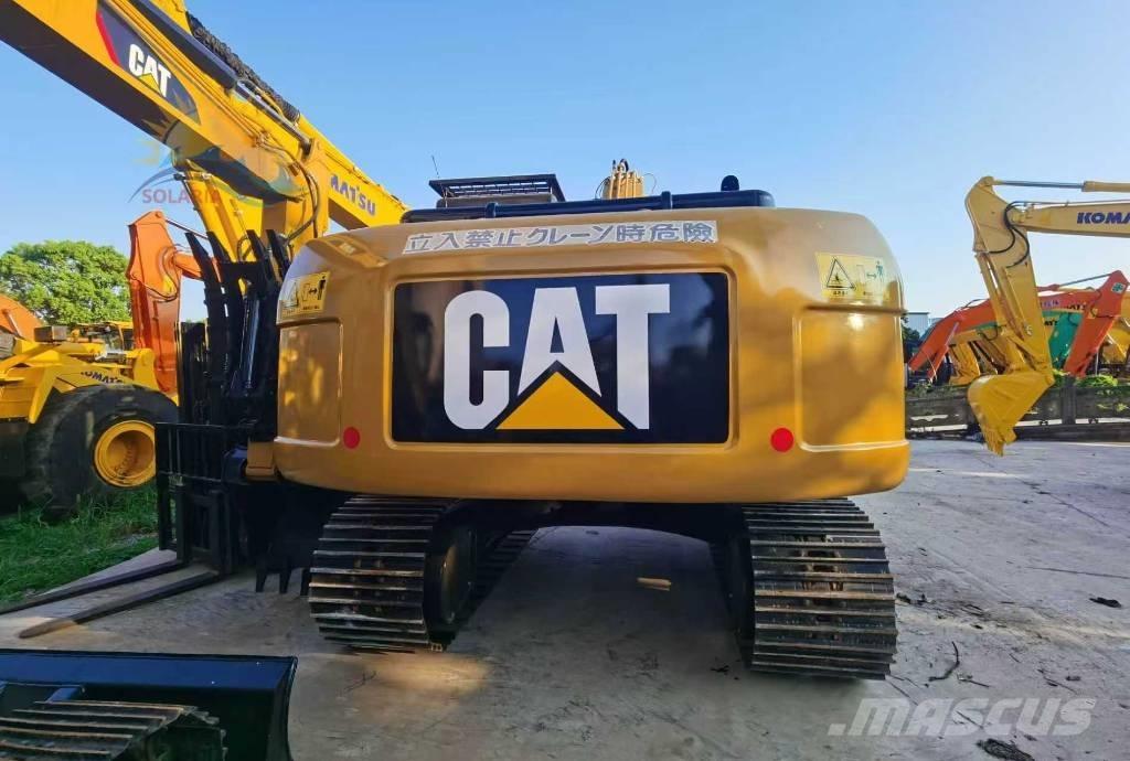 CAT 320d2 Lánctalpas kotrók