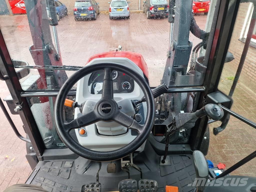 Valtra A 94 Traktorok