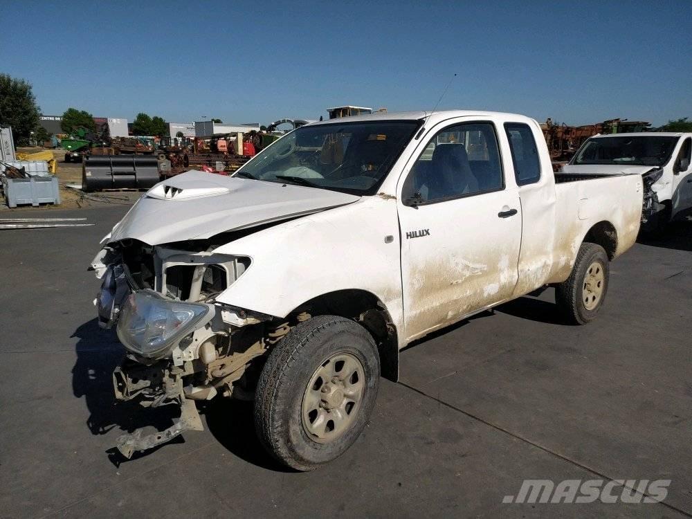 Toyota Hilux 4 Kis teherszállító/Platós kocsi