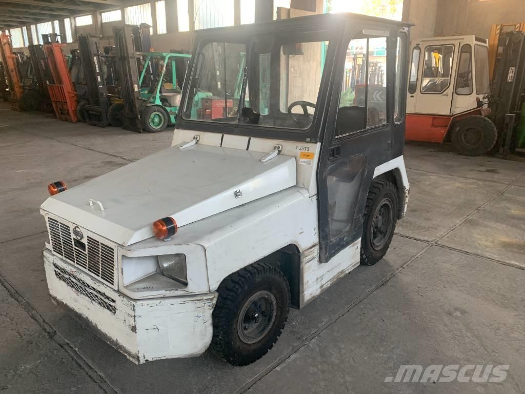 Nissan TD2500 V-2579 Reptéri felszerelés