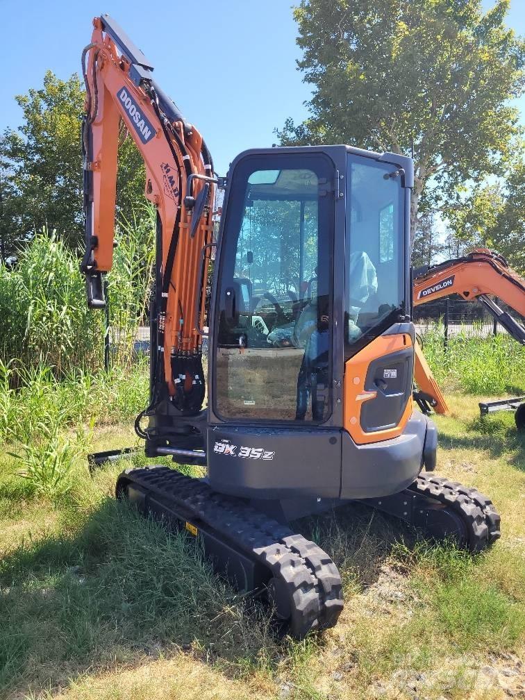 Doosan DX35Z-7 Mini kotrók < 7t