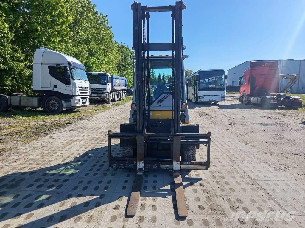 Mitsubishi FD 40 K Dízel targoncák