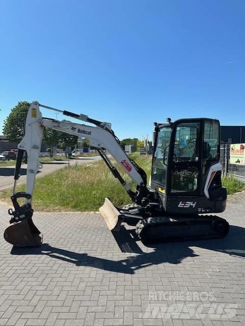 Bobcat E34 Mini kotrók < 7t