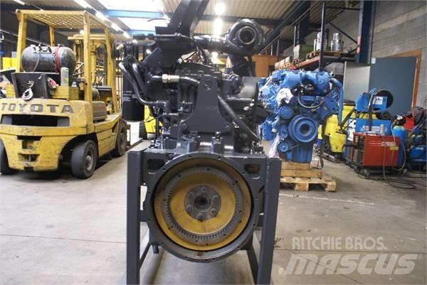 Komatsu SA6D125 E2 Motorok