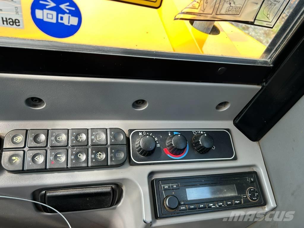 JCB 48 Z-1 Mini kotrók < 7t