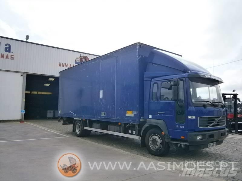 volvo FL6 220 Dobozos teherautók