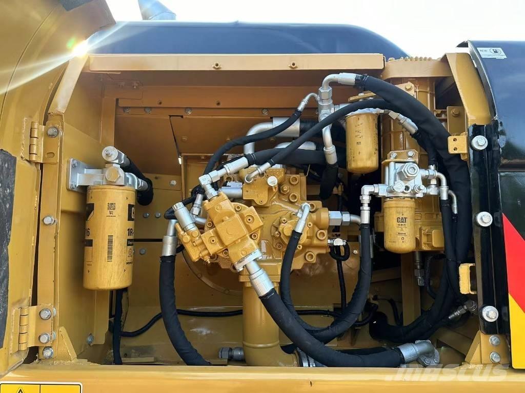 CAT 330D Lánctalpas kotrók