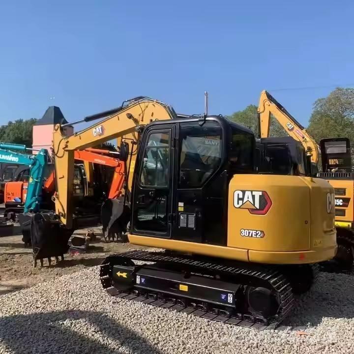 CAT 307 E2 Lánctalpas kotrók