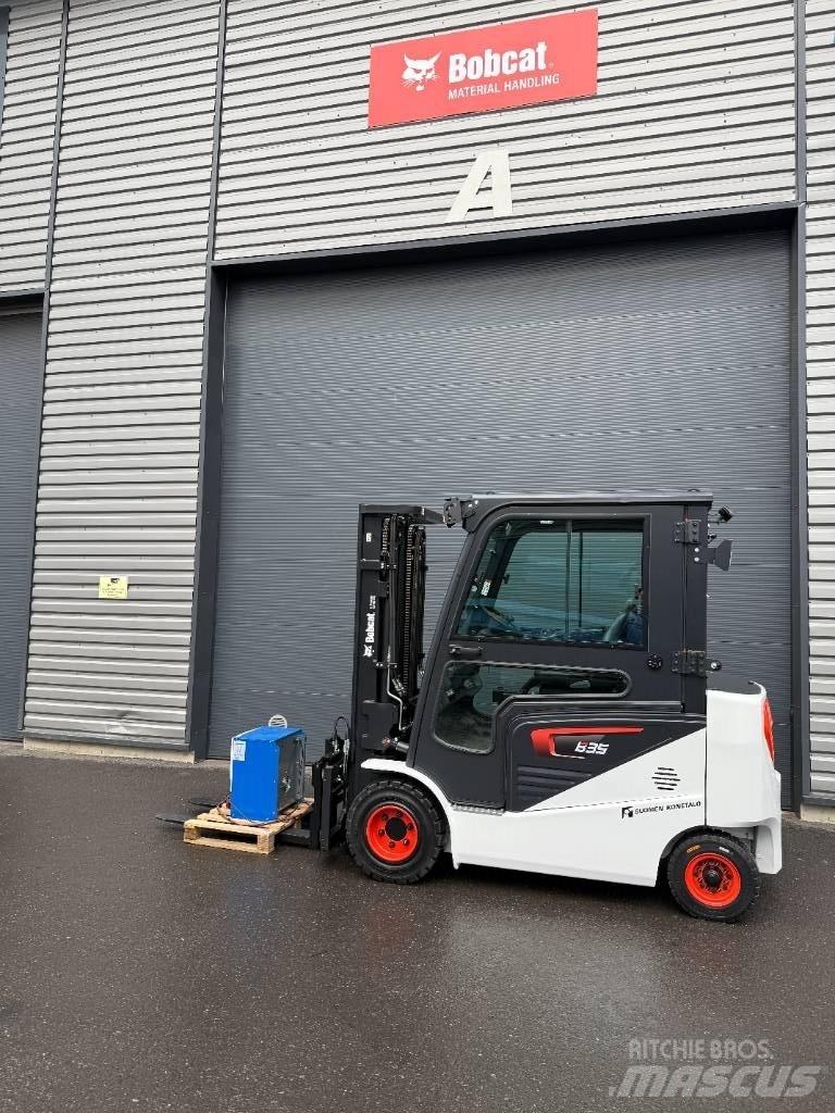 Bobcat B35NS Trukki Elektromos targoncák
