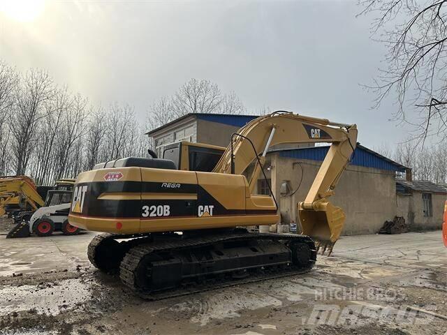 CAT 320B Lánctalpas kotrók