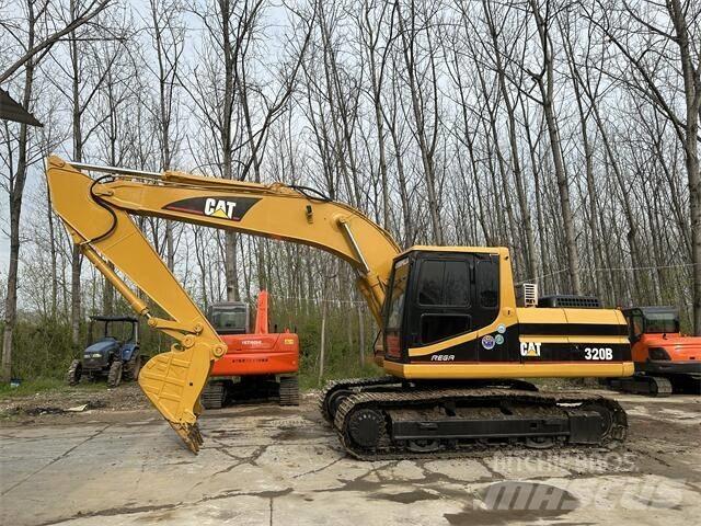 CAT 320B Lánctalpas kotrók