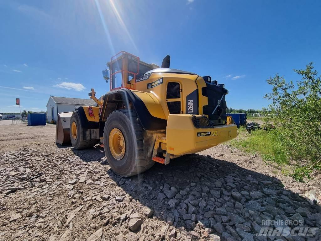 Volvo L 260 H Gumikerekes homlokrakodók