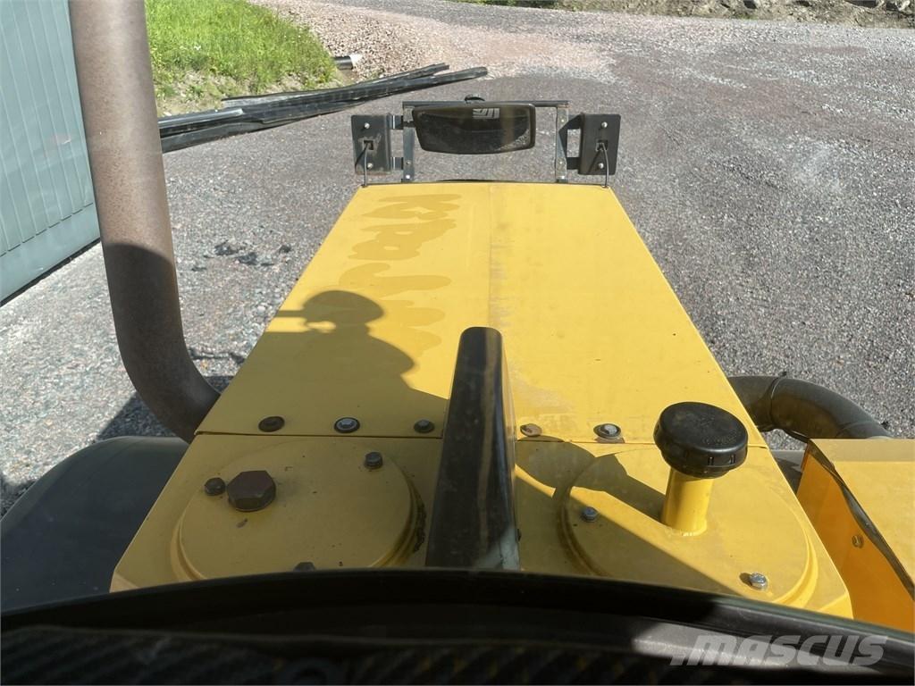 Lundberg 4200 LS Kompakt traktorok
