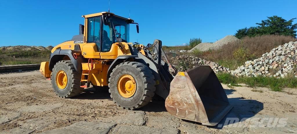 Volvo L 120 H Gumikerekes homlokrakodók
