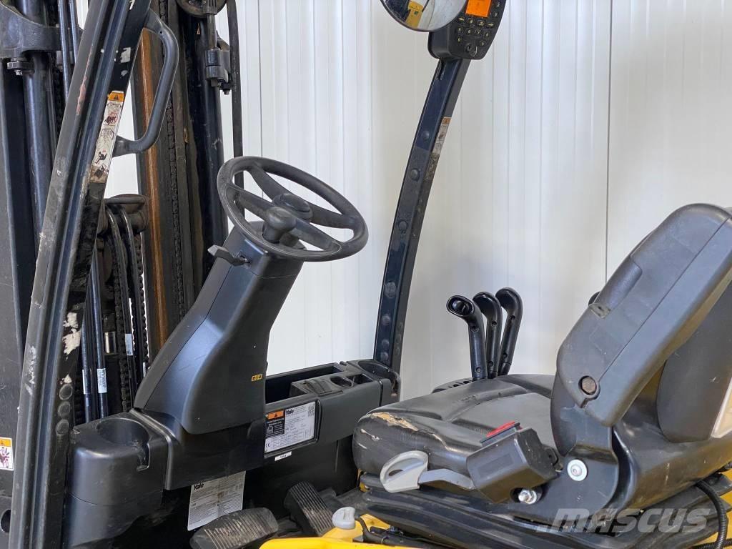 Yale ERP30VL Elektromos targoncák