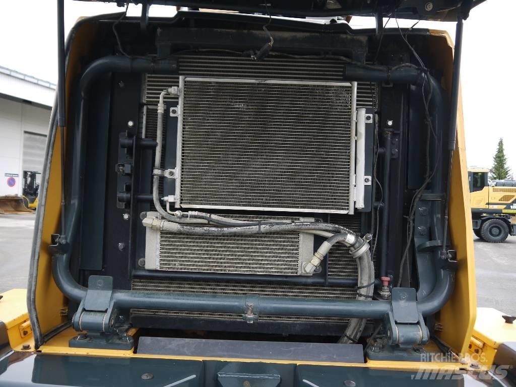 Hyundai HL 940 Gumikerekes homlokrakodók