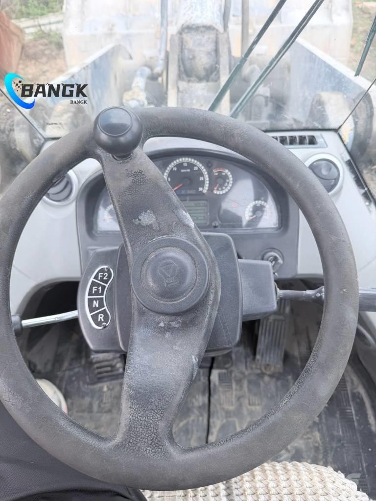 XCMG LW500H Gumikerekes homlokrakodók