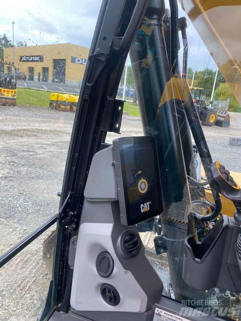 CAT 320 Lánctalpas kotrók