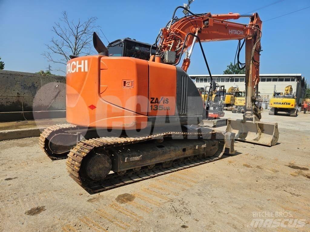 Hitachi ZX 135 US Lánctalpas kotrók