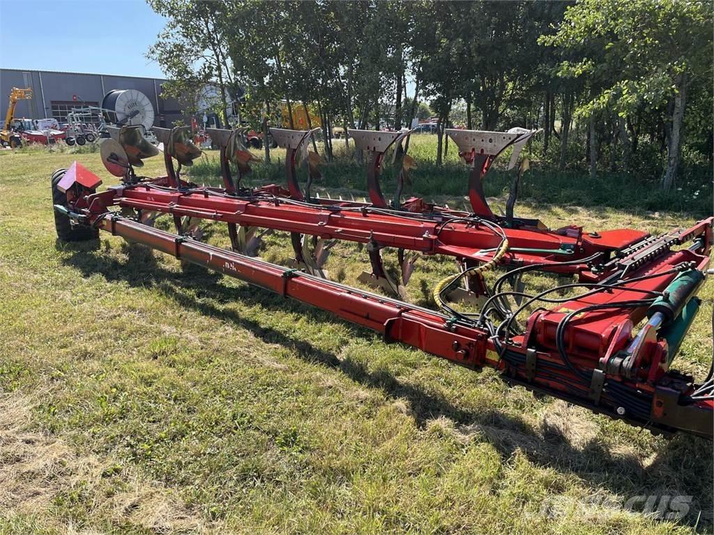 Kverneland PB-100 Váltvaforgató ekék