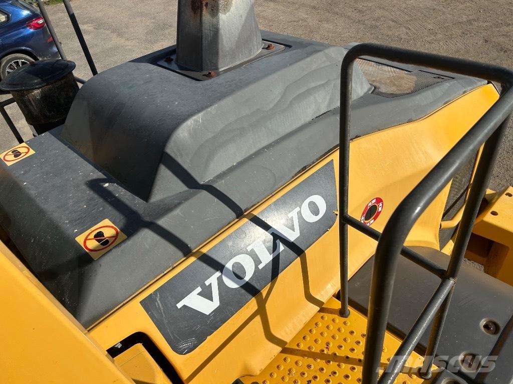 Volvo L110H Gumikerekes homlokrakodók