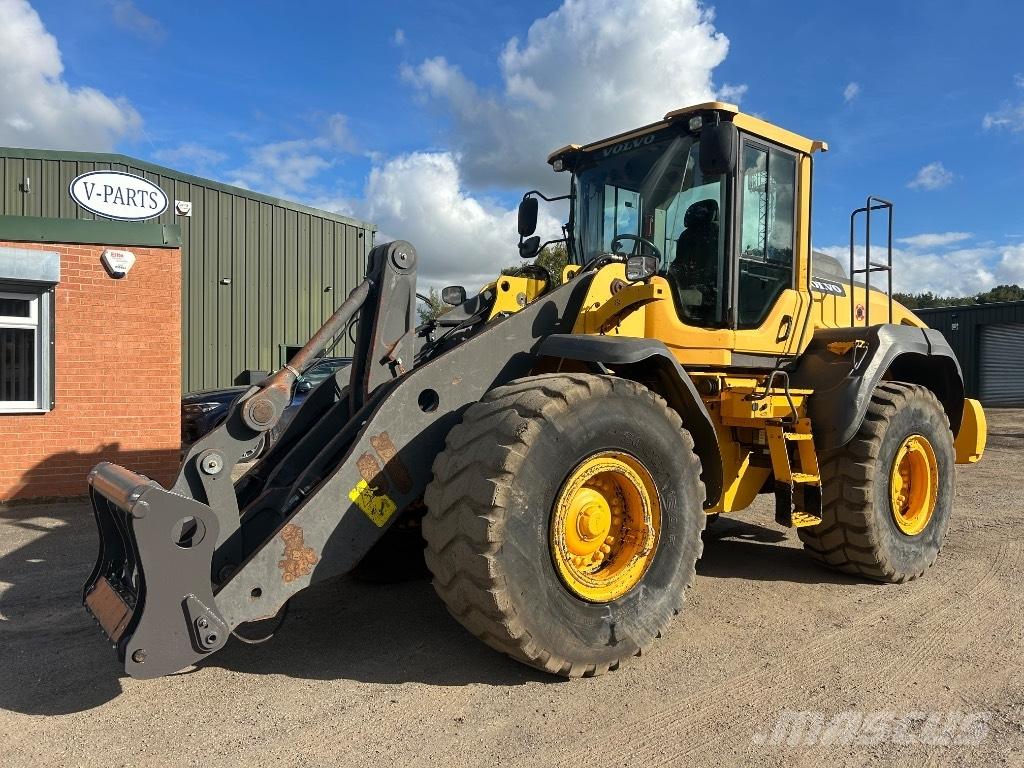Volvo L110H Gumikerekes homlokrakodók
