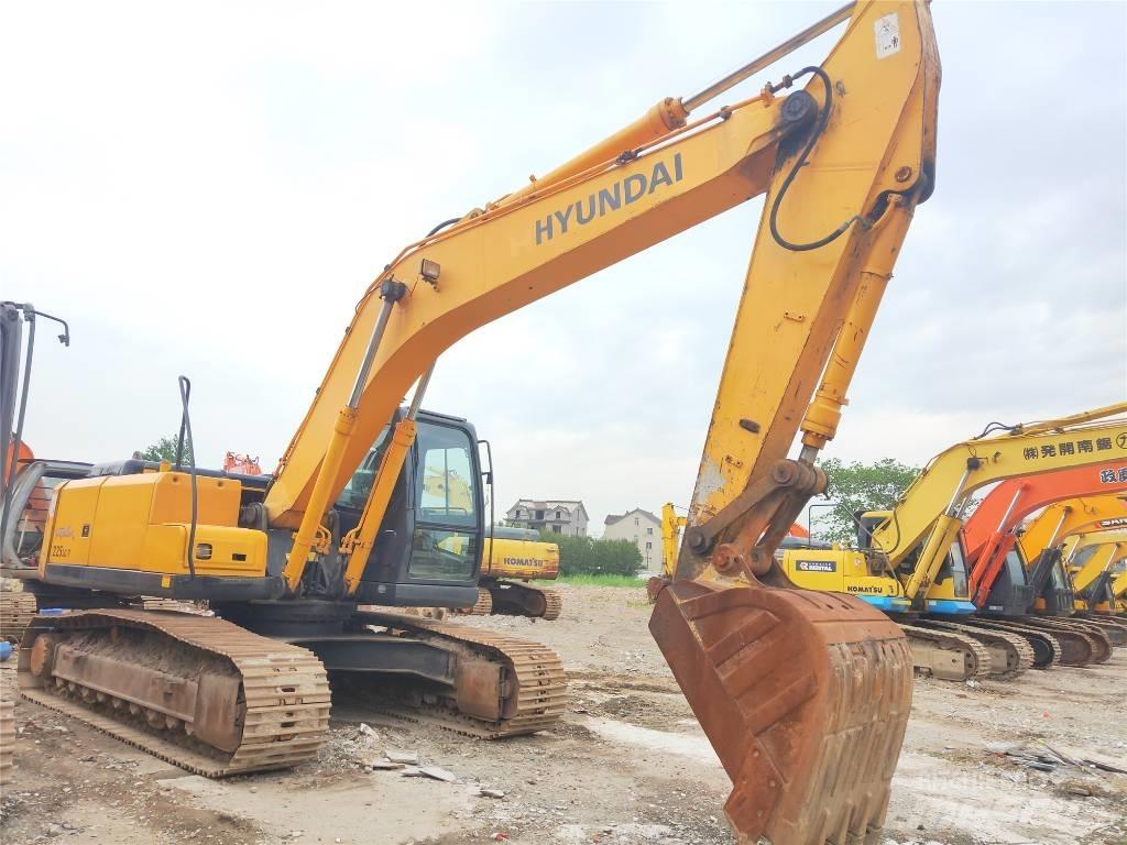 Hyundai R225LC-7 Lánctalpas kotrók