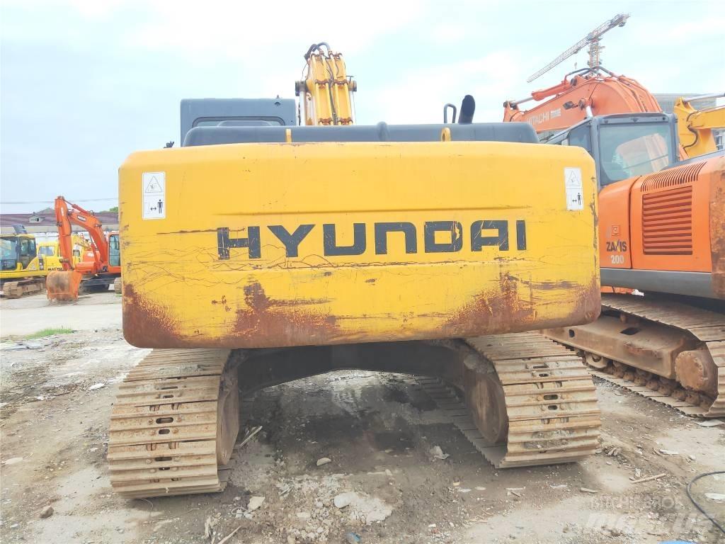 Hyundai R225LC-7 Lánctalpas kotrók