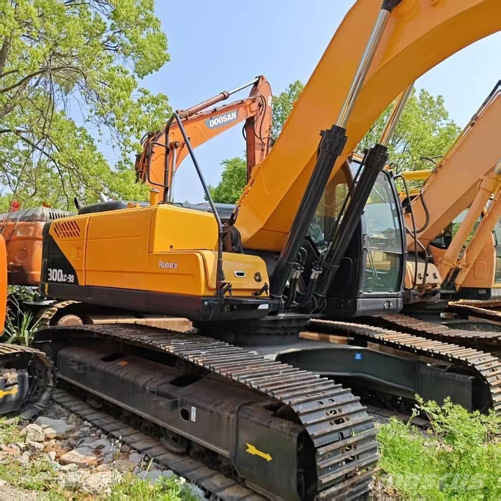 Hyundai R300LC-9S Lánctalpas kotrók