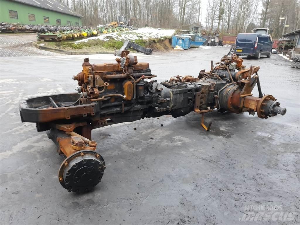 New Holland TM190 Traktorok