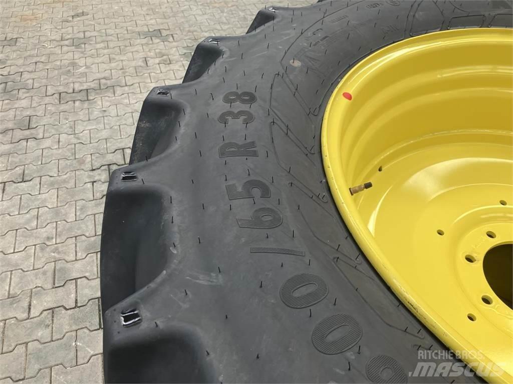 Mitas 600/65R38 Gumiabroncsok, kerekek és felnik