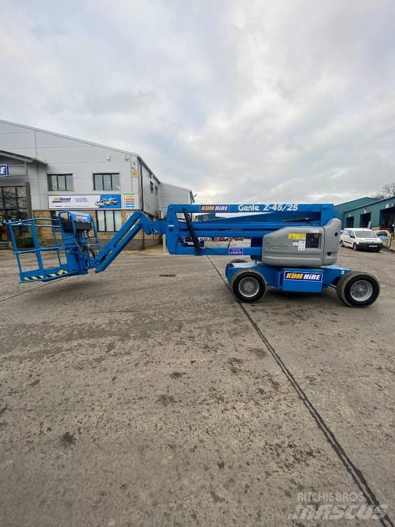 Genie Z 45/25 J Karos emelők