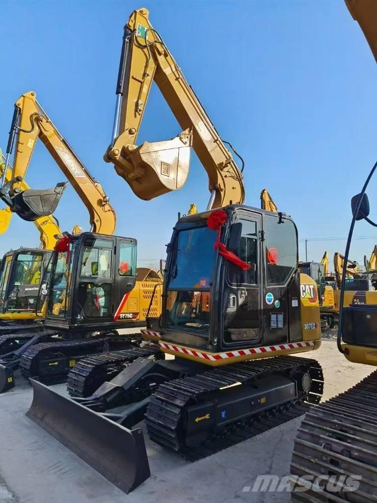 CAT 307E Lánctalpas kotrók