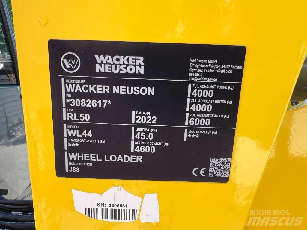 Wacker Neuson WL 44 Gumikerekes homlokrakodók