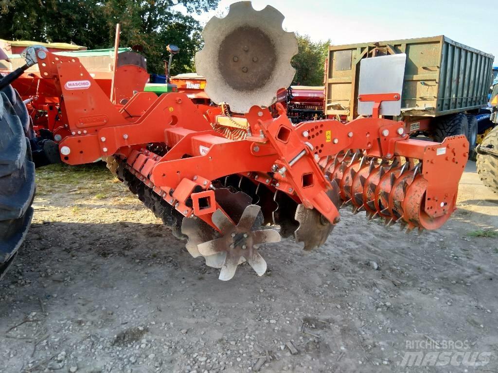 Maschio Presto 400 Kardánhajtású ekék és Forgó-boronák