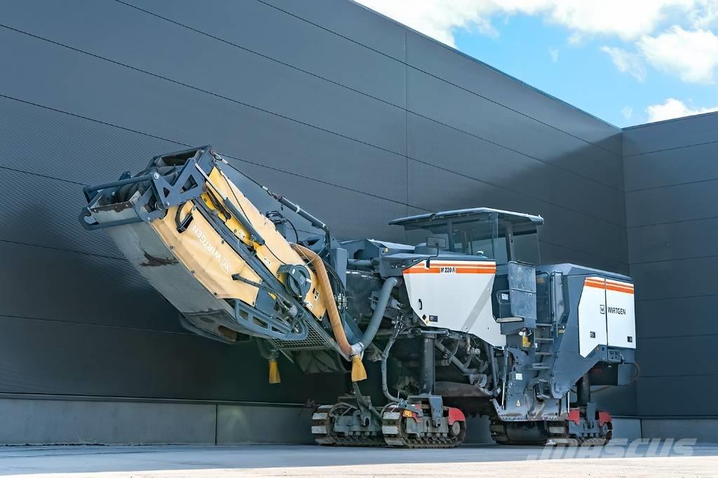 Wirtgen W 220 FI Aszfalt marók