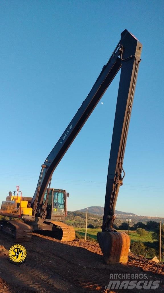 Volvo EC 250 D Lánctalpas kotrók