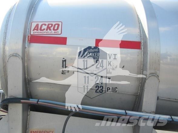 ACRO DOT 407 Tartályos félpótkocsik