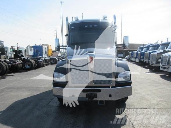 Kenworth T880 Nyergesvontatók