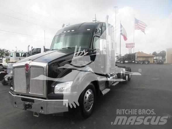 Kenworth T880 Nyergesvontatók