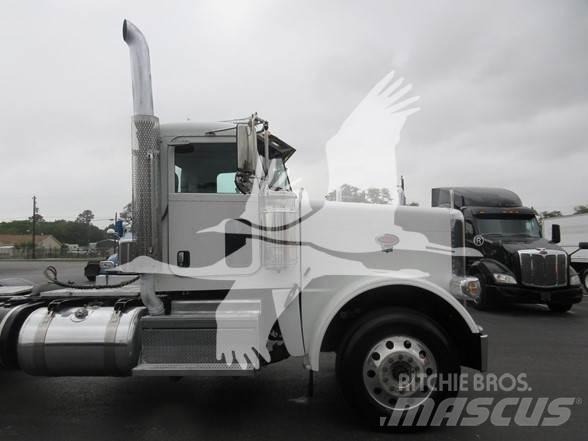 Peterbilt 389 Nyergesvontatók