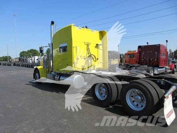 Peterbilt 389 Nyergesvontatók