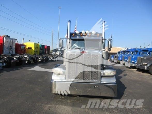 Peterbilt 389 Nyergesvontatók