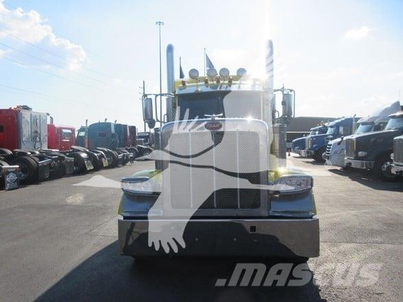 Peterbilt 389 Nyergesvontatók